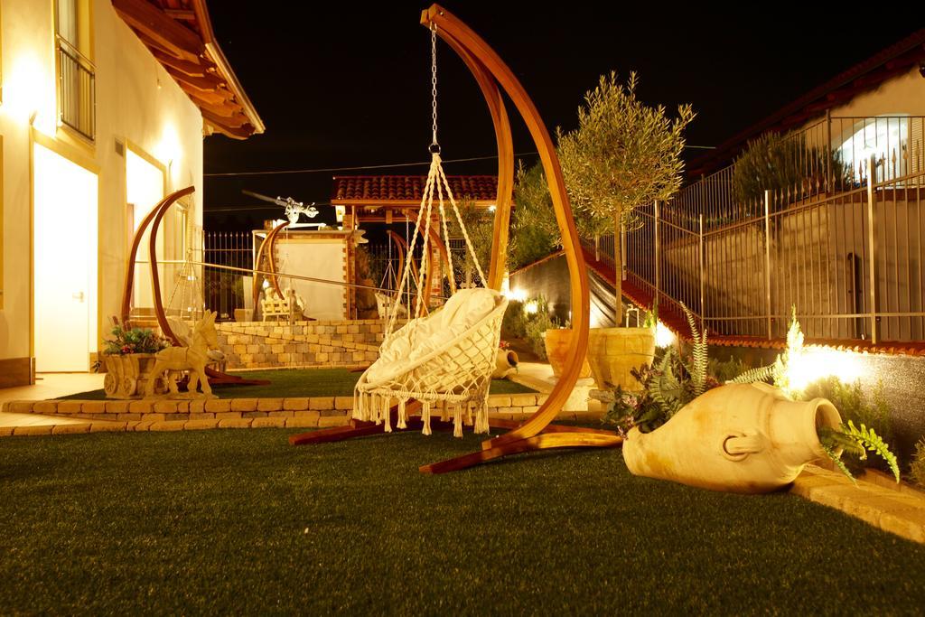 Wellness Suite Na' Canuna' Roddi Dış mekan fotoğraf