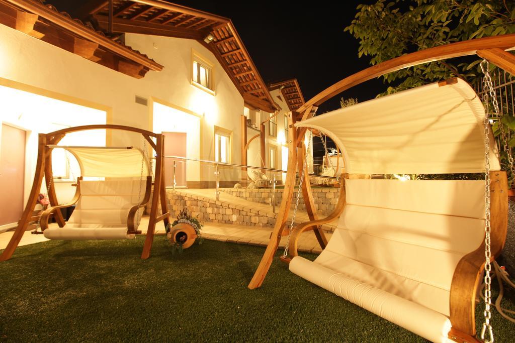 Wellness Suite Na' Canuna' Roddi Dış mekan fotoğraf